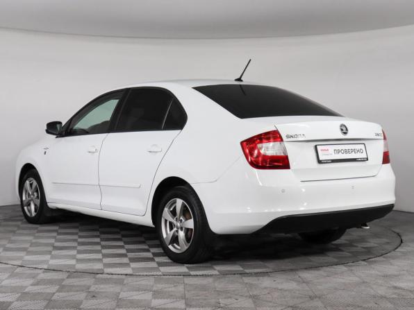 Skoda Rapid I с пробегом 2015 года, цена 999 000 рублей, 171523 км, лифтбек, Автокод Объявления