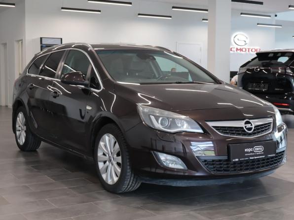 Opel Astra J Рестайлинг с пробегом 2012 года, цена 621 000 рублей, 173656 км, универсал, Автокод Объявления