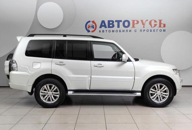 Mitsubishi Pajero IV Рестайлинг 1 с пробегом 2014 года, цена 2 299 000 рублей, 283000 км, внедорожник, Автокод Объявления