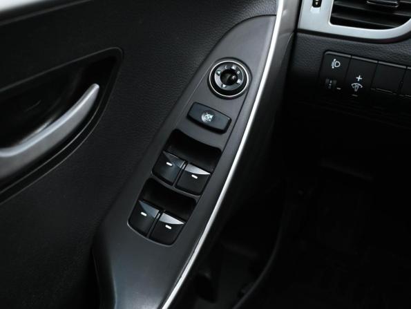 Hyundai i30 II с пробегом 2013 года, цена 899 000 рублей, 174989 км, универсал, Автокод Объявления