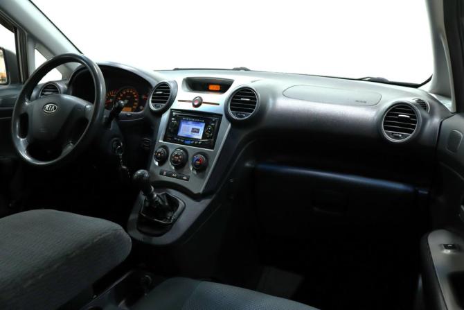Kia Carens II (UN) с пробегом 2009 года, цена 630 000 рублей, 172048 км, минивэн, Автокод Объявления