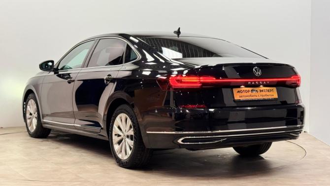 Volkswagen Passat B8 Рестайлинг с пробегом 2022 года, цена 2 300 000 рублей, 80371 км, седан, Автокод Объявления
