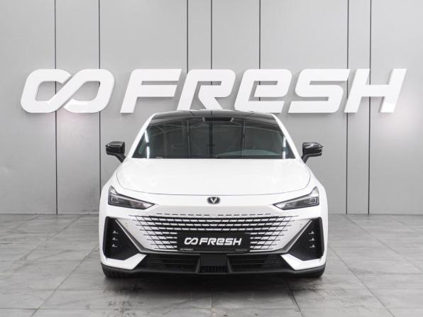 Changan UNI-V I с пробегом 2023 года, цена 2 179 000 рублей, 55321 км, лифтбек, Автокод Объявления