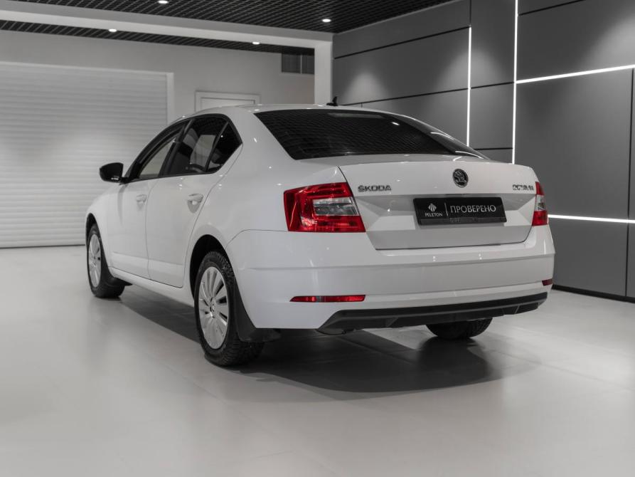 Skoda Octavia III (A7) Рестайлинг Москва  - изображение 4