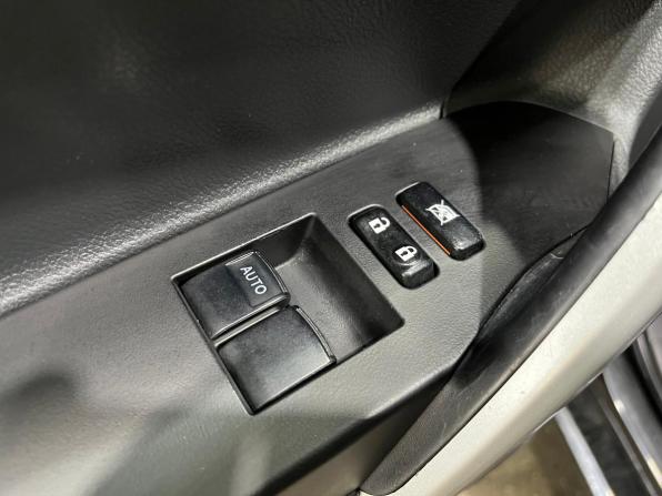 Toyota Auris II с пробегом 2014 года, цена 1 073 000 рублей, 112835 км, хэтчбек, Автокод Объявления