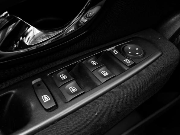 Renault Fluence I с пробегом 2012 года, цена 675 000 рублей, 219305 км, седан, Автокод Объявления