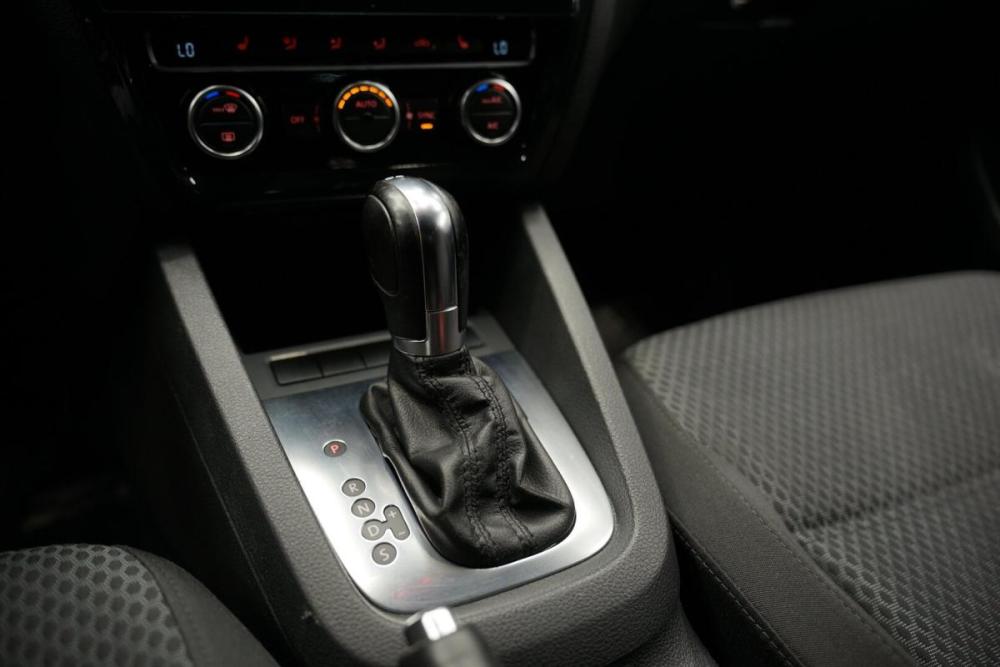 Volkswagen Jetta VI Крым  - изображение 14