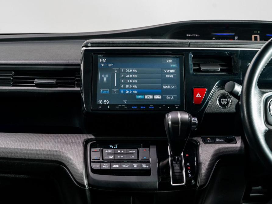 Honda Stepwgn V Чита  - изображение 10