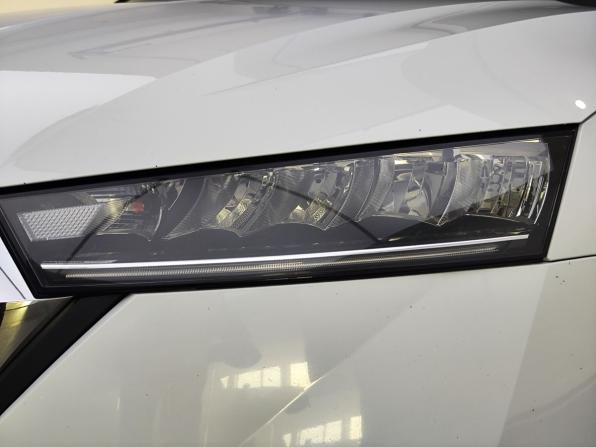 Skoda Octavia IV (A8) с пробегом 2021 года, цена 2 199 000 рублей, 93000 км, лифтбек, Автокод Объявления