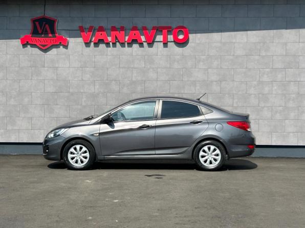 Hyundai Solaris I с пробегом 2011 года, цена 640 000 рублей, 276200 км, седан, Автокод Объявления