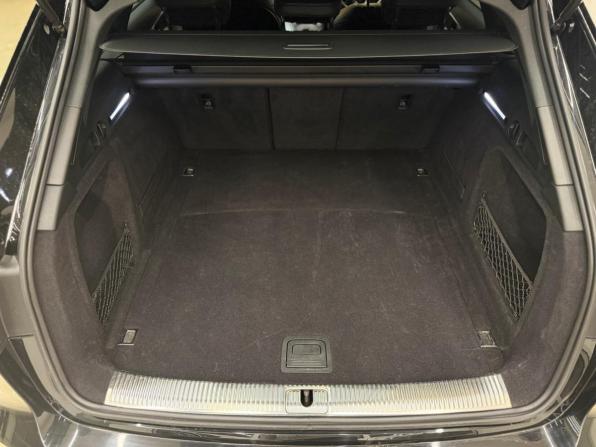 Audi A4 V (B9) с пробегом 2019 года, цена 1 920 000 рублей, 171862 км, универсал, Автокод Объявления