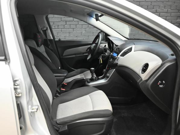 Chevrolet Cruze I Рестайлинг с пробегом 2013 года, цена 750 000 рублей, 203073 км, седан, Автокод Объявления