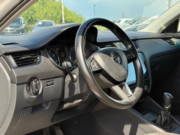 Skoda Octavia III (A7) с пробегом 2013 года, цена 720 000 рублей, 267402 км, лифтбек, Автокод Объявления