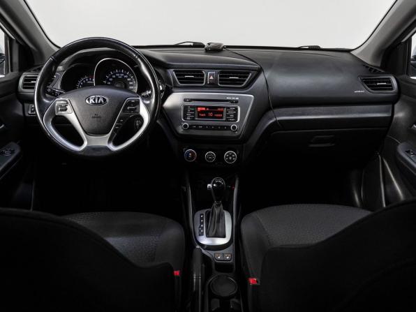 Kia Rio III Рестайлинг с пробегом 2017 года, цена 1 470 000 рублей, 38758 км, хэтчбек, Автокод Объявления