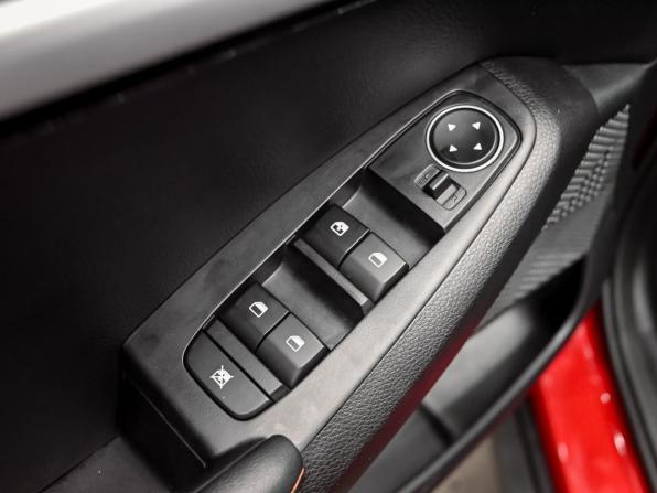 Kia Seltos I Рестайлинг с пробегом 2026 года, цена 3 200 000 рублей, 2741 км, внедорожник, Автокод Объявления