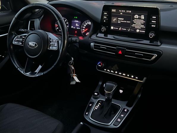 Kia Seltos I с пробегом 2021 года, цена 2 130 000 рублей, 85117 км, внедорожник, Автокод Объявления