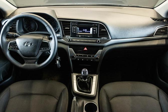 Hyundai Elantra VI (AD) с пробегом 2016 года, цена 1 155 000 рублей, 164974 км, седан, Автокод Объявления