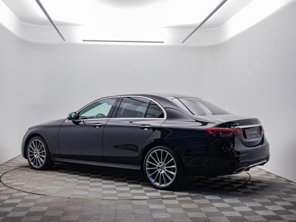 Mercedes-Benz E-Класс V (W213 S213 C238) Рестайлинг с пробегом 2021 года, цена 4 658 000 рублей, 82000 км, седан, Автокод Объявления