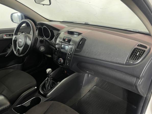Kia Cerato II с пробегом 2012 года, цена 585 000 рублей, 297000 км, седан, Автокод Объявления