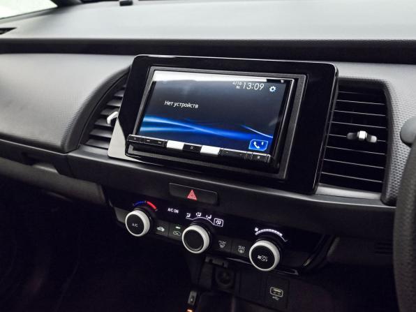 Honda Fit IV с пробегом 2021 года, цена 1 275 000 рублей, 118000 км, хэтчбек, Автокод Объявления