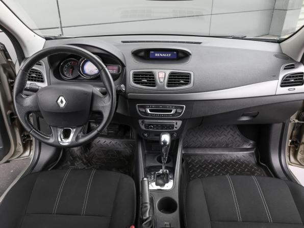 Renault Megane III Рестайлинг с пробегом 2014 года, цена 798 000 рублей, 108549 км, хэтчбек, Автокод Объявления