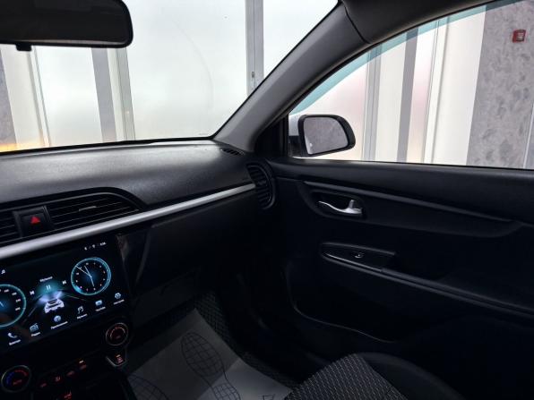 Kia Rio IV с пробегом 2018 года, цена 1 499 000 рублей, 91493 км, хэтчбек, Автокод Объявления