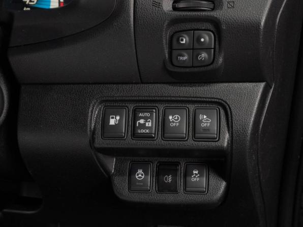 Nissan Leaf I (ZE0/AZE0) с пробегом 2016 года, цена 969 000 рублей, 130146 км, хэтчбек, Автокод Объявления