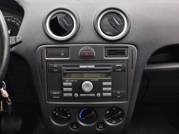 Ford Fusion I Рестайлинг с пробегом 2006 года, цена 445 000 рублей, 59000 км, хэтчбек, Автокод Объявления