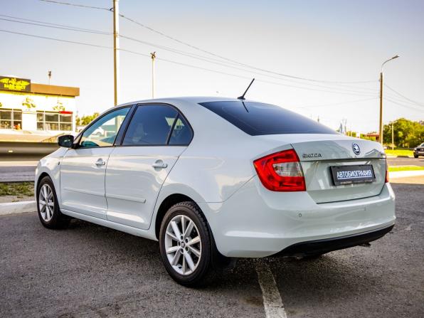 Skoda Rapid I с пробегом 2016 года, цена 1 248 000 рублей, 97110 км, лифтбек, Автокод Объявления