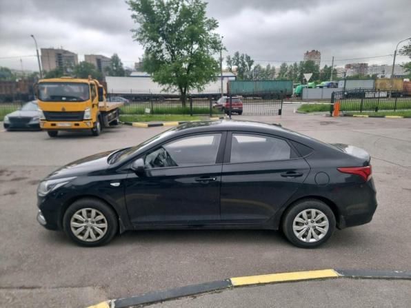 Hyundai Solaris II с пробегом 2018 года, цена 1 265 500 рублей, 105000 км, седан, Автокод Объявления