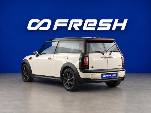 Mini Clubman I Рестайлинг с пробегом 2011 года, цена 1 099 046 рублей, 118109 км, хэтчбек, Автокод Объявления