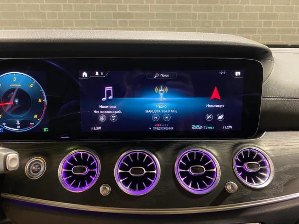 Mercedes-Benz E-Класс V (W213 S213 C238) Рестайлинг с пробегом 2020 года, цена 5 100 000 рублей, 60910 км, седан, Автокод Объявления