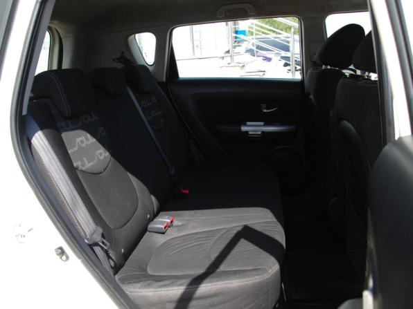 Kia Soul I Рестайлинг с пробегом 2012 года, цена 1 015 000 рублей, 156000 км, хэтчбек, Автокод Объявления