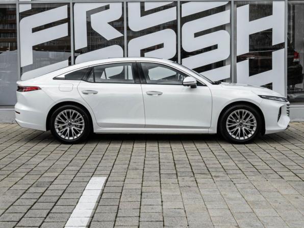 FAW Bestune B70 I Рестайлинг с пробегом 2024 года, цена 2 598 000 рублей, 57 км, лифтбек, Автокод Объявления