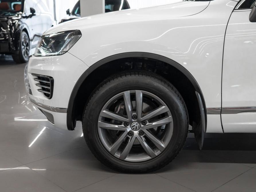 Volkswagen Touareg II Рестайлинг Москва  - изображение 9