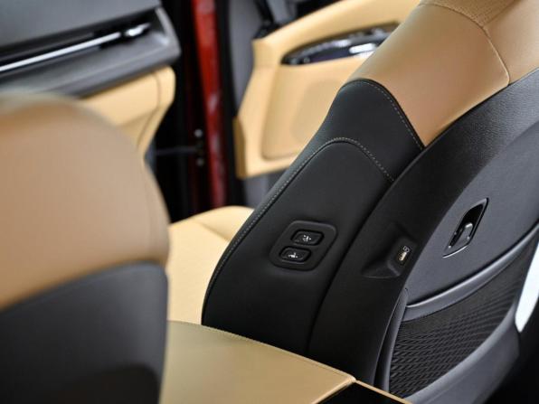 Kia Carnival IV с пробегом 2021 года, цена 2 229 000 рублей, 54809 км, минивэн, Автокод Объявления