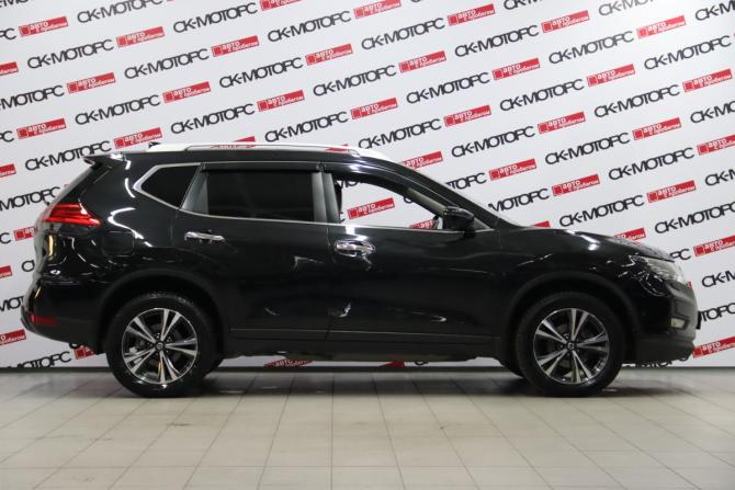 Nissan X-Trail III Рестайлинг с пробегом 2018 года, цена 1 795 950 рублей, 138086 км, внедорожник, Автокод Объявления