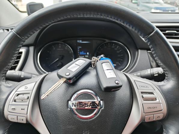 Nissan Qashqai II с пробегом 2018 года, цена 1 673 000 рублей, 72328 км, внедорожник, Автокод Объявления