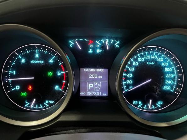 Toyota Land Cruiser 200 Series с пробегом 2011 года, цена 3 550 000 рублей, 297341 км, внедорожник, Автокод Объявления