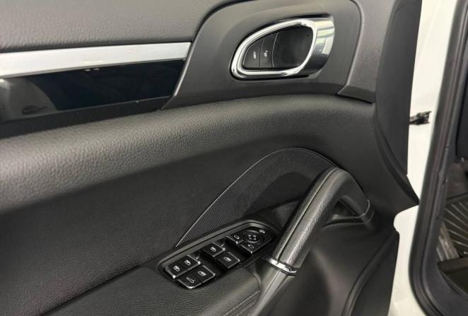 Porsche Cayenne II (958) с пробегом 2013 года, цена 2 290 000 рублей, 179600 км, внедорожник, Автокод Объявления