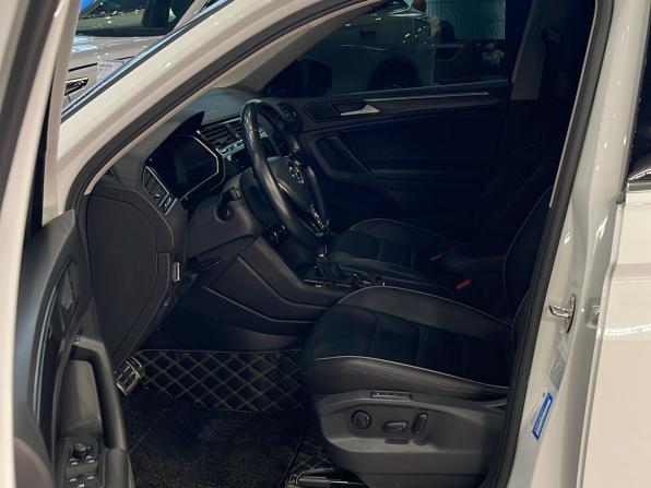 Volkswagen Tiguan II с пробегом 2018 года, цена 2 899 000 рублей, 88603 км, внедорожник, Автокод Объявления