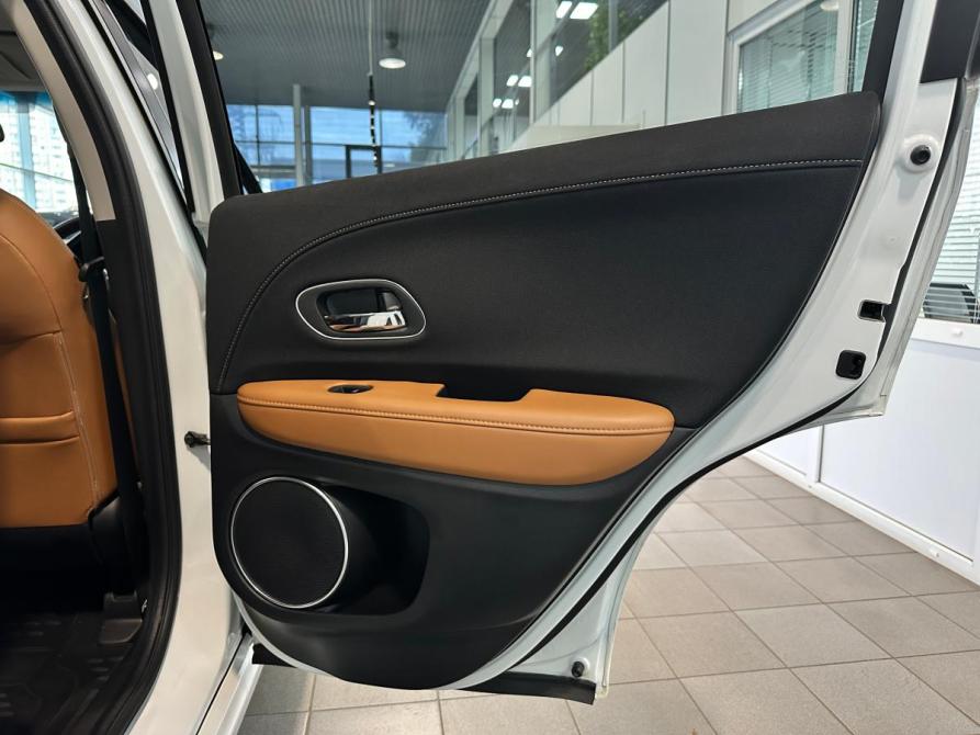 Honda Vezel I Рестайлинг Санкт-Петербург  - изображение 24