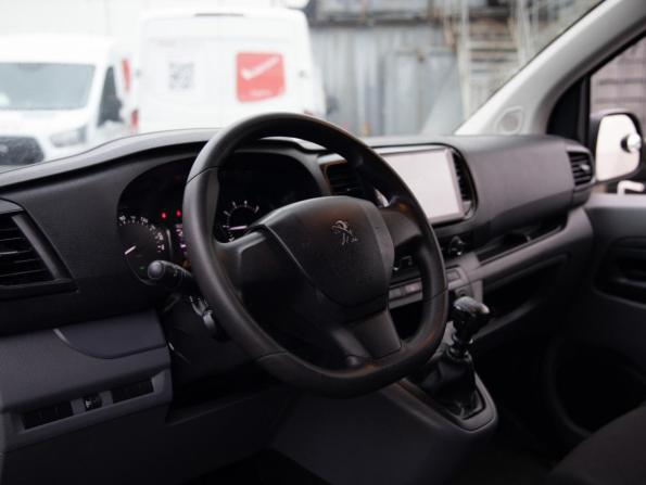 Peugeot Expert III с пробегом 2020 года, цена 1 999 000 рублей, 151094 км, фургон, Автокод Объявления