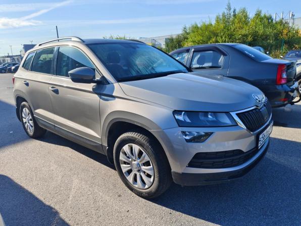 Skoda Karoq I с пробегом 2020 года, цена 2 222 000 рублей, 85079 км, внедорожник, Автокод Объявления