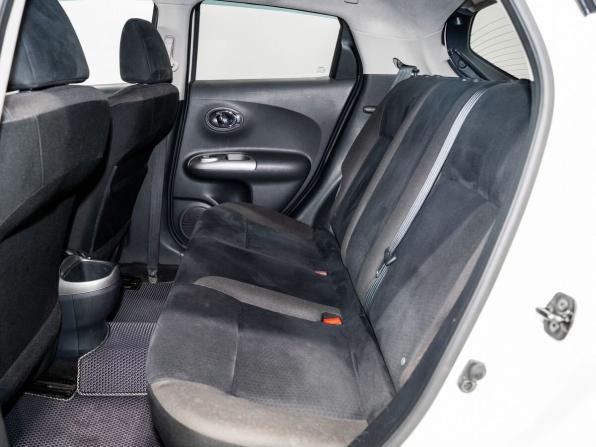 Nissan Juke I с пробегом 2012 года, цена 980 000 рублей, 202643 км, внедорожник, Автокод Объявления