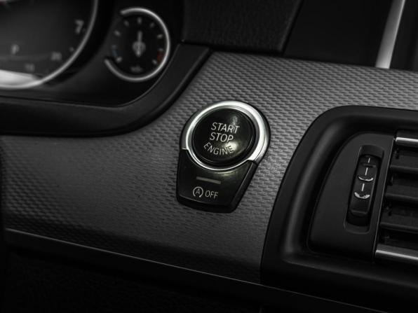 BMW 5 серии VI (F10/F11/F07) Рестайлинг с пробегом 2016 года, цена 2 399 000 рублей, 129181 км, седан, Автокод Объявления