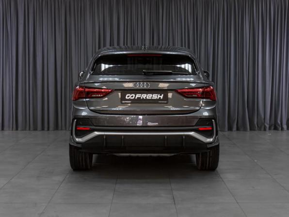 Audi Q3 Sportback II (F3) с пробегом 2021 года, цена 4 499 000 рублей, 50119 км, внедорожник, Автокод Объявления