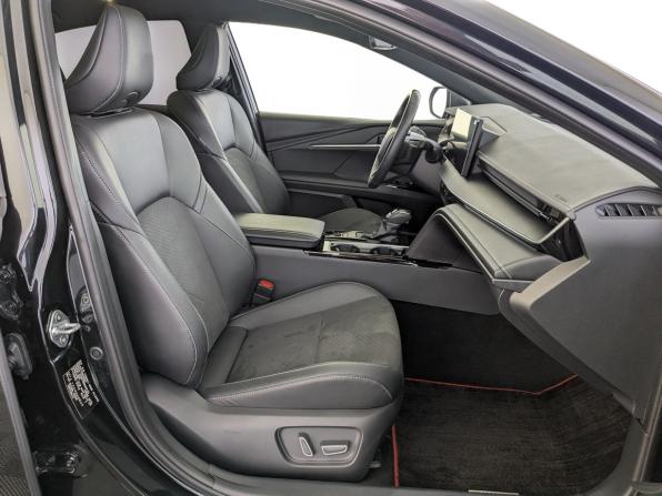 Toyota Camry IX (XV80) China Market с пробегом 2024 года, цена 3 700 000 рублей, 21100 км, седан, Автокод Объявления