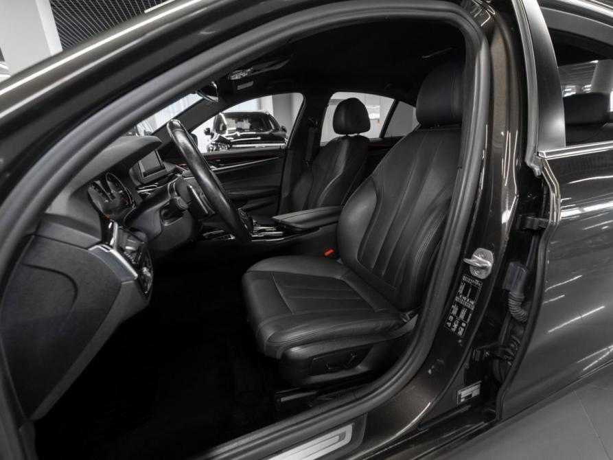 BMW 5 серии VII (G30/G31/G38) Москва  - изображение 9