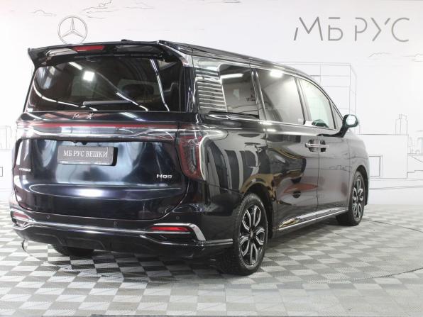 Hongqi HQ9 с пробегом 2022 года, цена 4 398 999 рублей, 15000 км, минивэн, Автокод Объявления